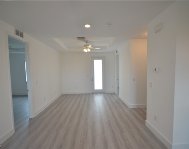 8581 Agate Street - Photo Thumbnail 9