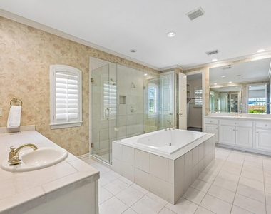 1611 Copperas Cove - Photo Thumbnail 25