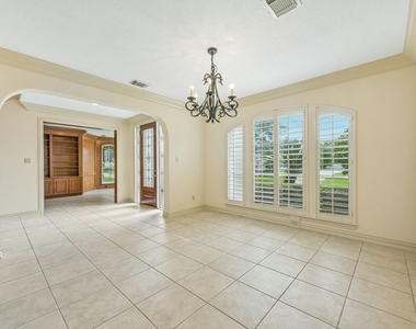 1611 Copperas Cove - Photo Thumbnail 18