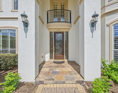 1611 Copperas Cove - Photo Thumbnail 4