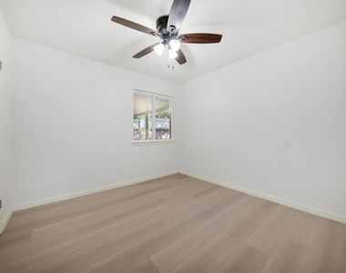 1910 Brushy Creek Drive - Photo Thumbnail 25