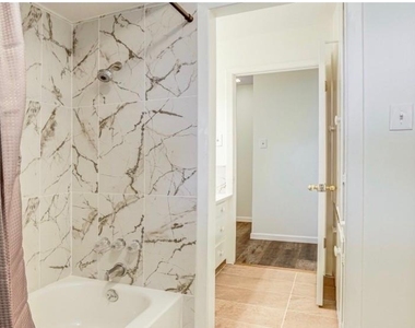 4723 Merwin St Street - Photo Thumbnail 7