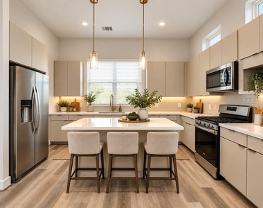 1278 N Post Oak Road - Photo Thumbnail 10
