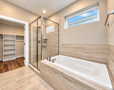 1278 N Post Oak Road - Photo Thumbnail 28