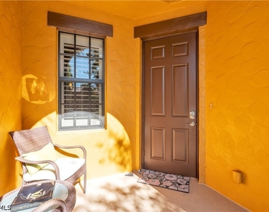 9077 Rialto Street - Photo Thumbnail 1