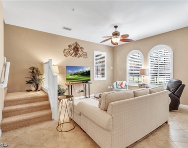 9077 Rialto Street - Photo Thumbnail 6