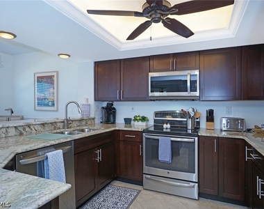 9577 Gulf Shore Drive - Photo Thumbnail 7