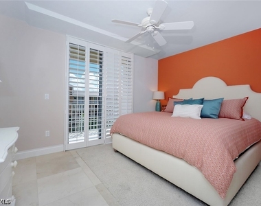 9577 Gulf Shore Drive W - Photo Thumbnail 17