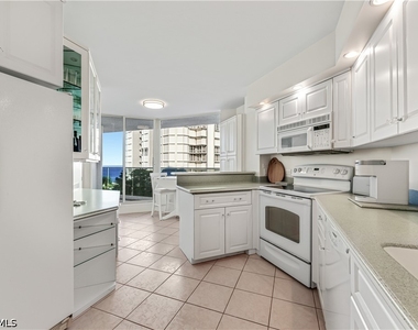 4041 Gulf Shore Boulevard Nw - Photo Thumbnail 8