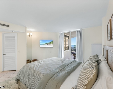 4041 Gulf Shore Boulevard Nw - Photo Thumbnail 18