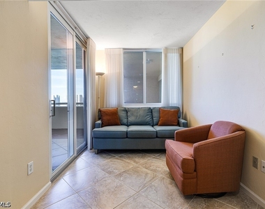 990 Cape Marco Drive - Photo Thumbnail 14