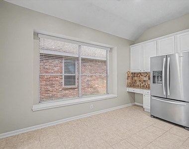 23778 River Place Drive - Photo Thumbnail 14