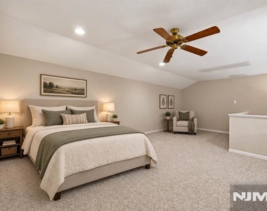 347 Winthrop - Photo Thumbnail 24