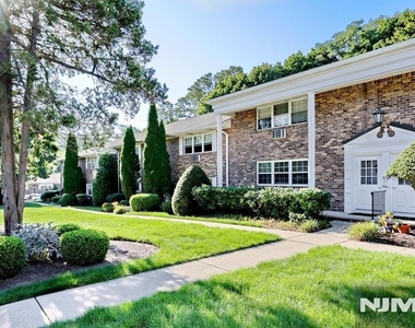 66 S Franklin - Photo Thumbnail 1