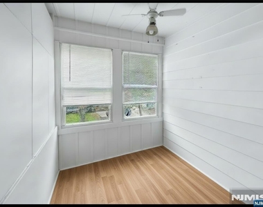 13 Oakwood - Photo Thumbnail 20