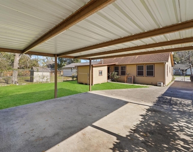 7128 Foster Street - Photo Thumbnail 13