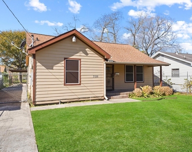 7128 Foster Street - Photo Thumbnail 14