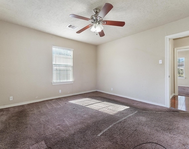 7128 Foster Street - Photo Thumbnail 11