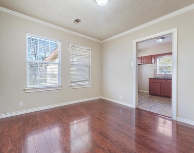 7128 Foster Street - Photo Thumbnail 5
