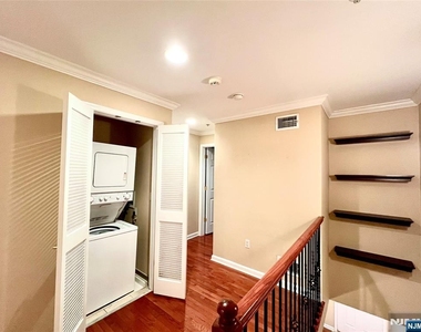 10 Terrace - Photo Thumbnail 4