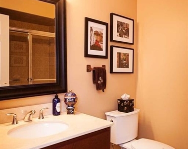10 Terrace - Photo Thumbnail 10