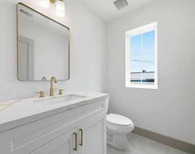 1116 Weiss Street - Photo Thumbnail 9