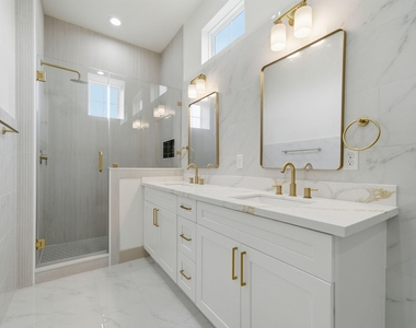 1116 Weiss Street - Photo Thumbnail 12