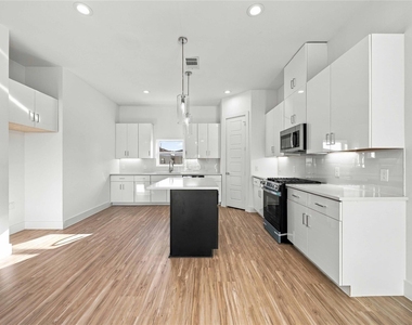4704 Thornton Views Road - Photo Thumbnail 15