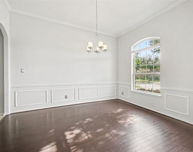 17915 Creek Bluff Lane - Photo Thumbnail 17