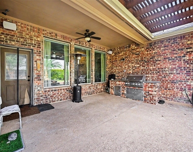 17915 Creek Bluff Lane - Photo Thumbnail 21