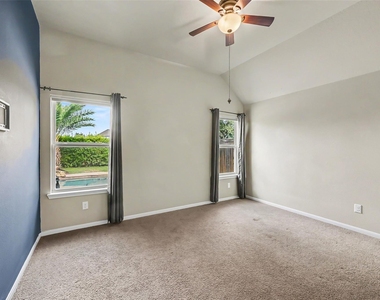 17915 Creek Bluff Lane - Photo Thumbnail 19