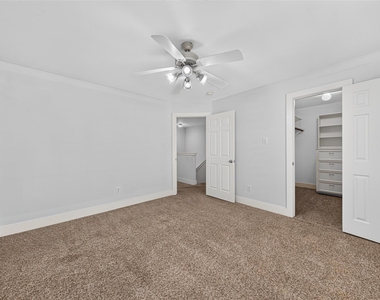9825 Meredith Elise Court - Photo Thumbnail 33