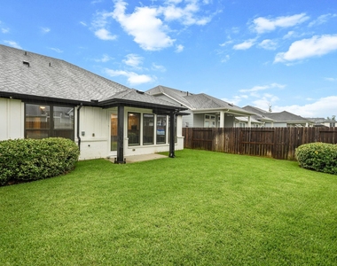 1710 Forest Mist Drive - Photo Thumbnail 17