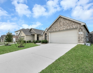 6233 Arcadia Sound Lane - Photo Thumbnail 3