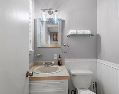 1207 Archer Street - Photo Thumbnail 10