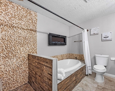 1207 Archer Street - Photo Thumbnail 14