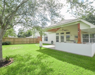 3706 Cane Lake Drive - Photo Thumbnail 43