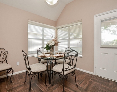 3706 Cane Lake Drive - Photo Thumbnail 18