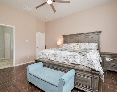 3706 Cane Lake Drive - Photo Thumbnail 27