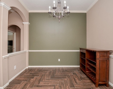 3706 Cane Lake Drive - Photo Thumbnail 23