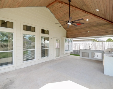 3706 Cane Lake Drive - Photo Thumbnail 37