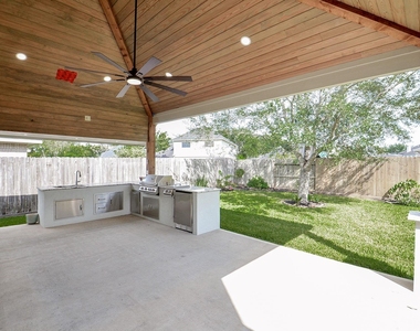 3706 Cane Lake Drive - Photo Thumbnail 38