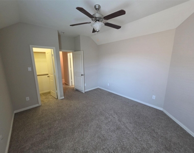 9415 Invergarry Way - Photo Thumbnail 30