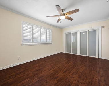4040 San Felipe Street - Photo Thumbnail 4