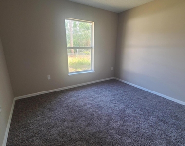 1367 Schayler Street Sw - Photo Thumbnail 10