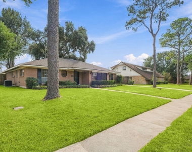 7823 Twin Hills Drive - Photo Thumbnail 49