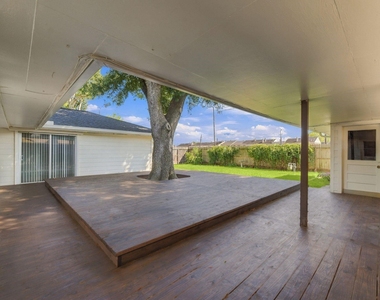 7823 Twin Hills Drive - Photo Thumbnail 39