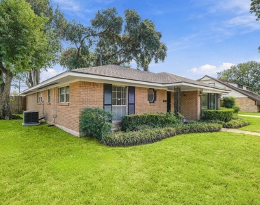 7823 Twin Hills Drive - Photo Thumbnail 46