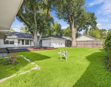 7823 Twin Hills Drive - Photo Thumbnail 40