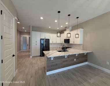 8103 Tethys Court - Photo Thumbnail 2